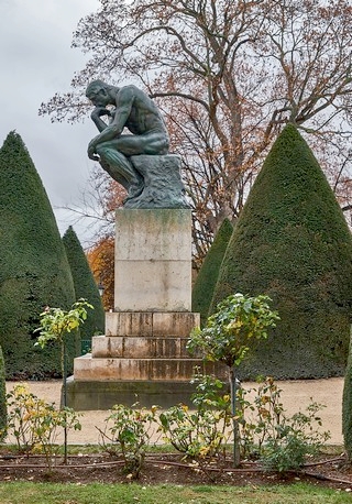 Paris   (Musée Rodin, Le penseur)    |   2  /  28    | 