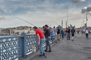 Istanbul   <em>(Pont de Galata)</em>   |   20  /  32    |