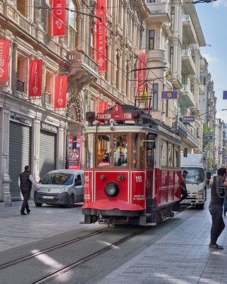 Istanbul   <em>(Tramway historique)</em>   |   30  /  32    |